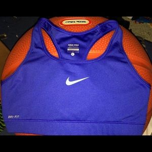 Women’s Nike sports bra